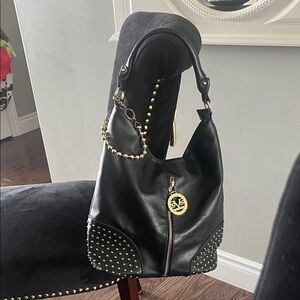 Versace 19•69 Abbibliamento Sportivo SRI. Milano Italia
Shoulder Bag